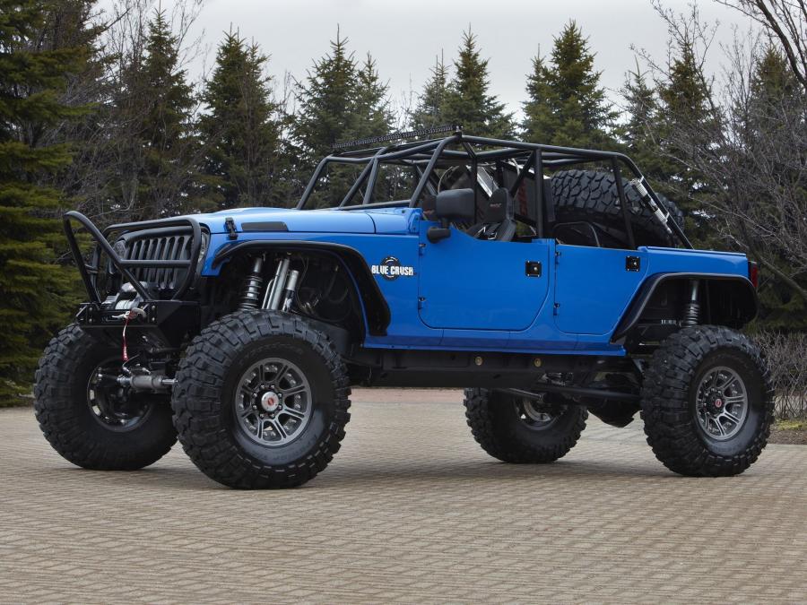  Jeep Wrangler Blue Crush Concept by Mopar 2011 года  (фото 13 из 16)